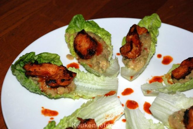 Pittige kiphapjes met limoen guacamole