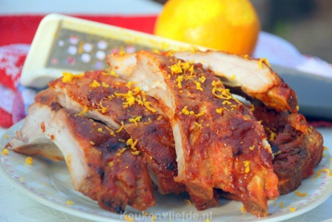 Spareribs in huisgemaakte barbecuemarinade