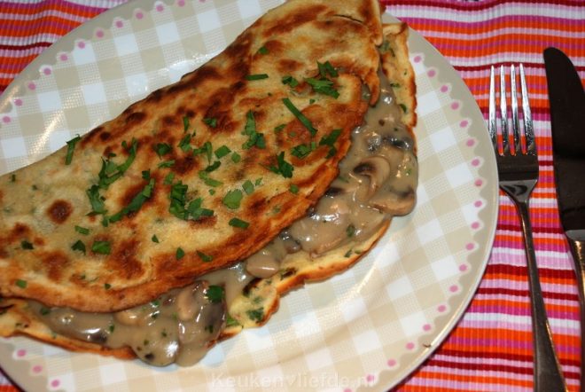 Pannenkoeken met champignonragout
