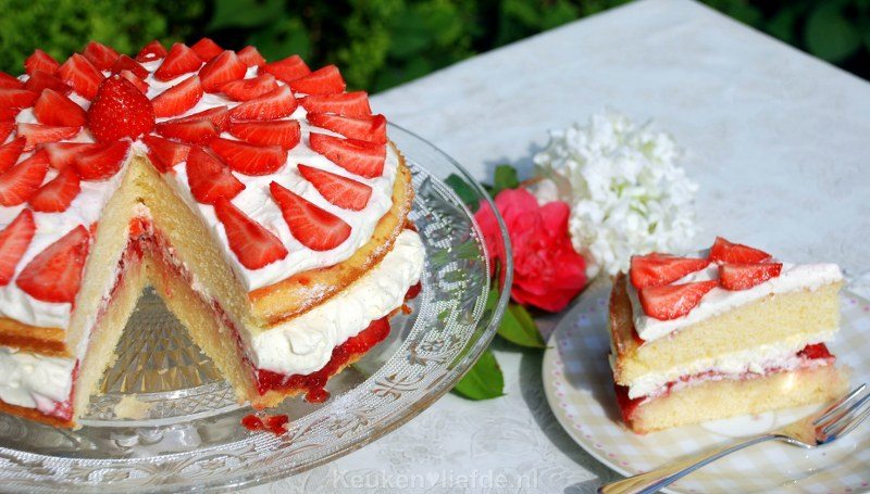 Victoria sponge cake