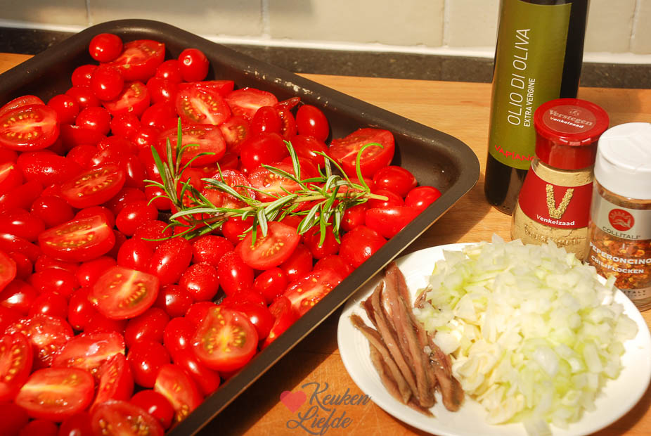 Geroosterde tomatensoep met mascarpone