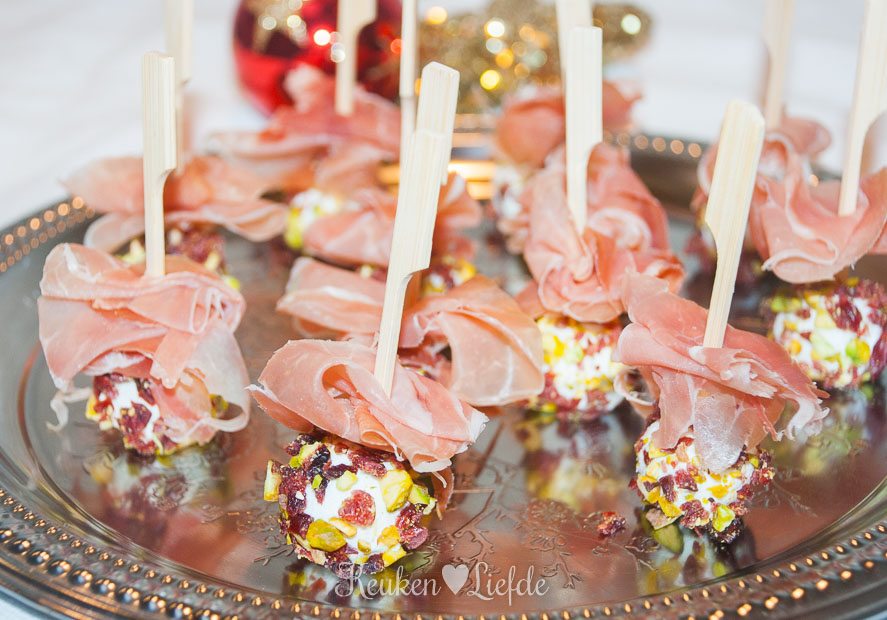 Geitenkaashapje met serranoham (met filmpje!)