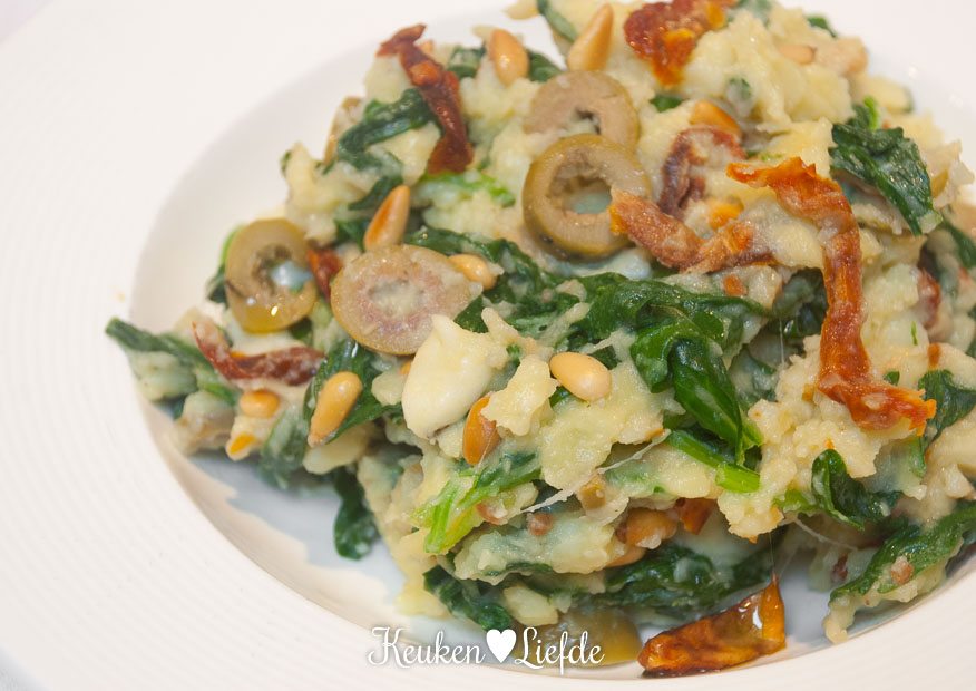 Italiaanse spinaziestamppot