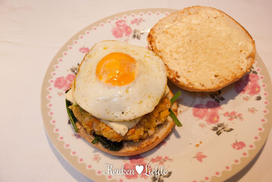 Pompoenburger met blauwe kaas Pompoenburger met blauwe kaas