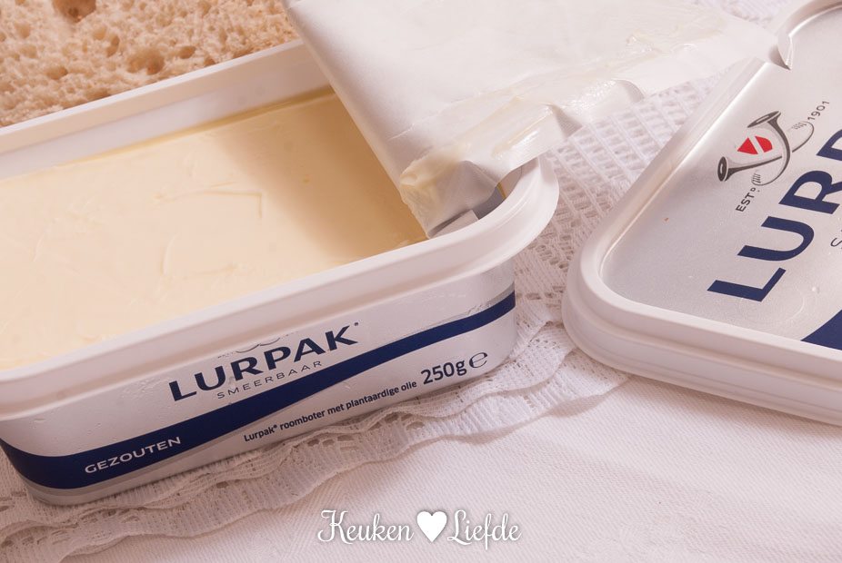Lurpak - oventosti met gehakt en paprik