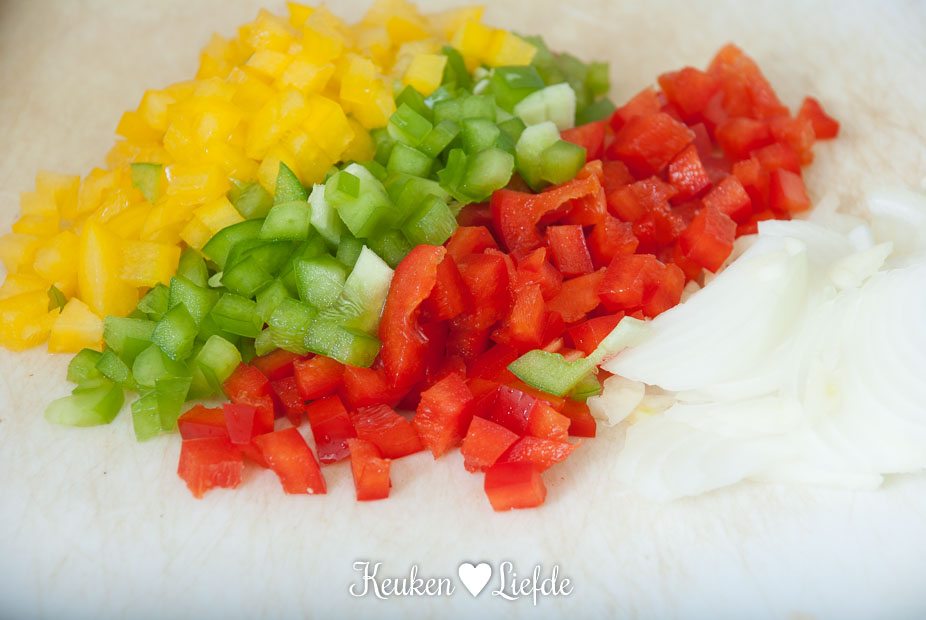 Lurpak - oventosti met gehakt en paprik