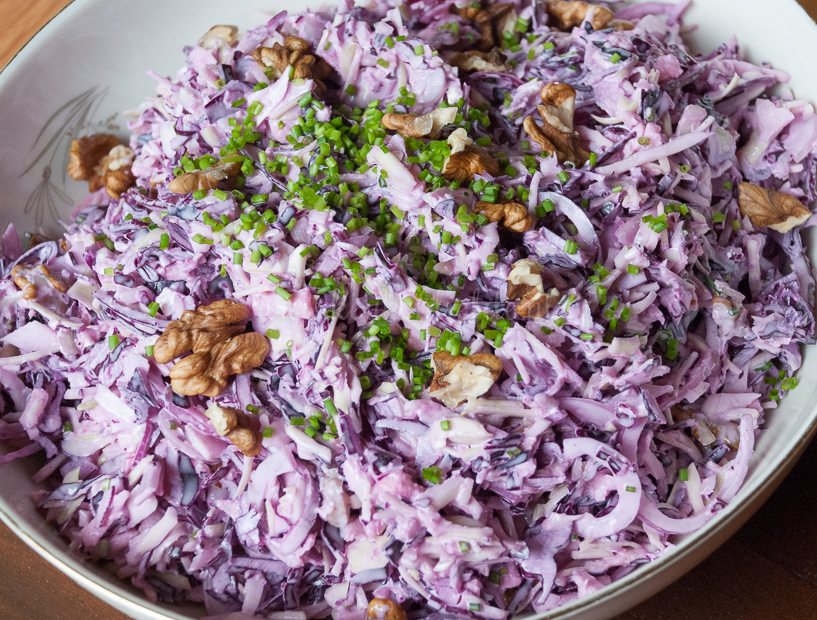 Koolsalade met appel en walnoot