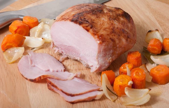 Beenham uit de oven