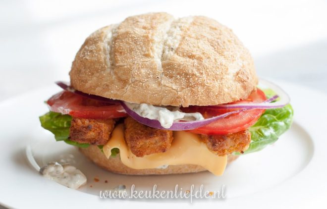 Broodje visstick met remouladesaus