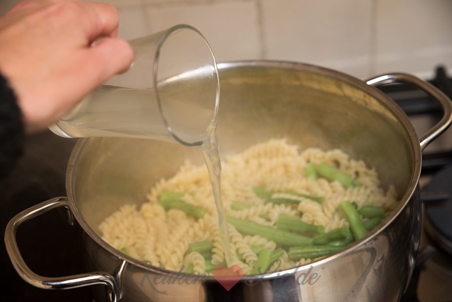 Pasta pesto met sperziebonen