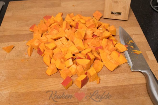 Doe de stukken in de pan