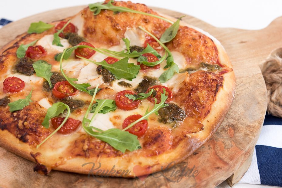 Pizza kip pesto