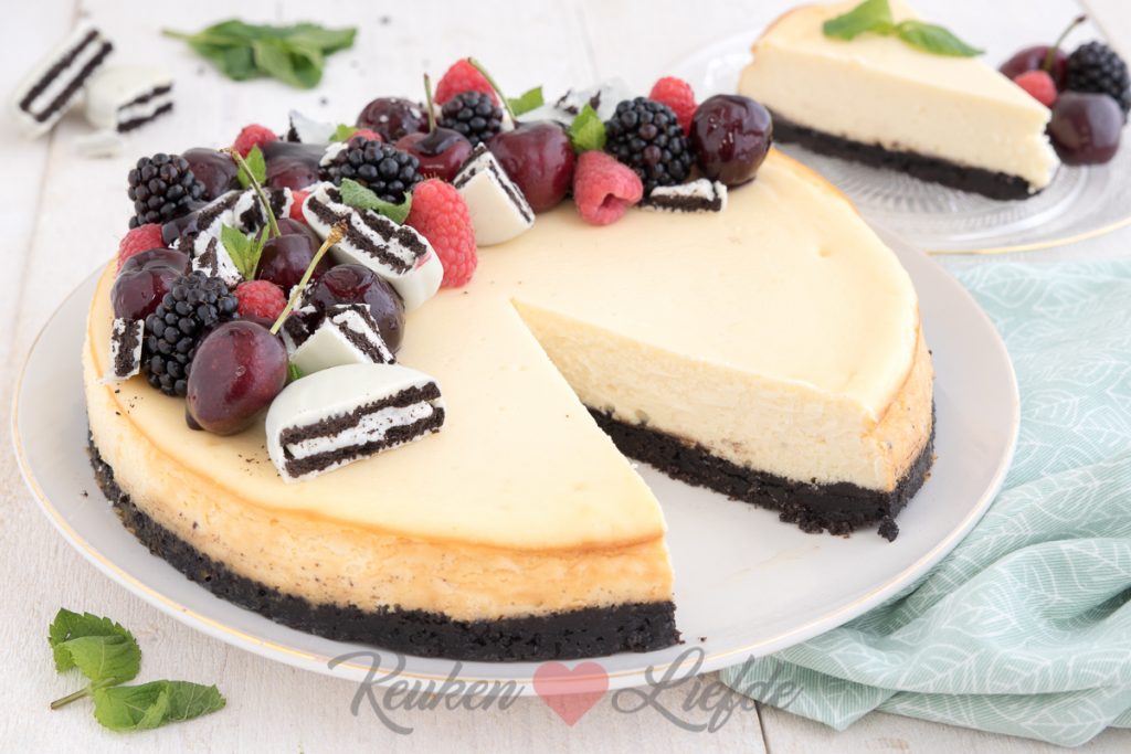 Witte-chocoladecheesecake met oreobodem