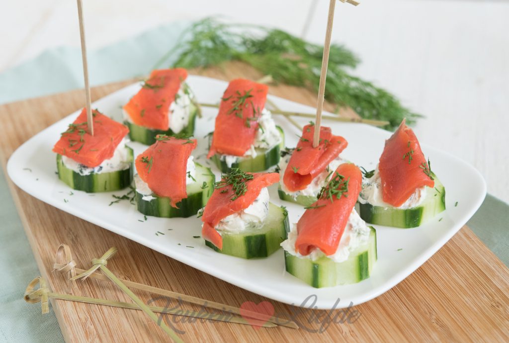 Komkommerhapje met zalm en roomkaas