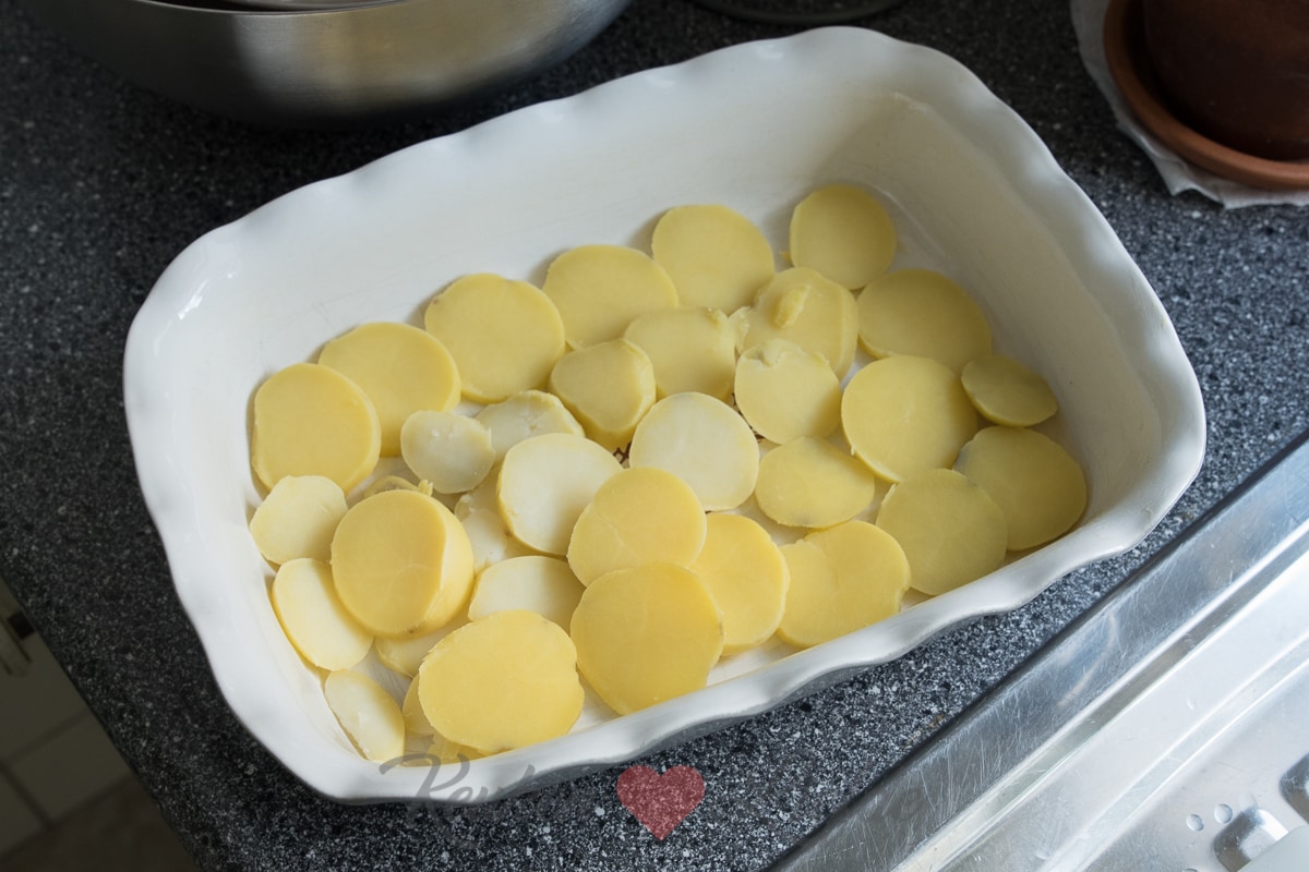 Witlof-ovenschotel met spekjes en roomsaus