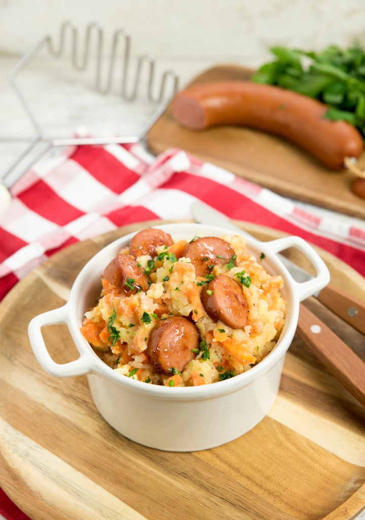 Hutspot met pittige rookworst Hutspot met pittige rookworst