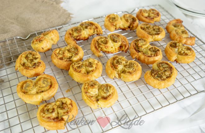 Kaasvlinders met pesto