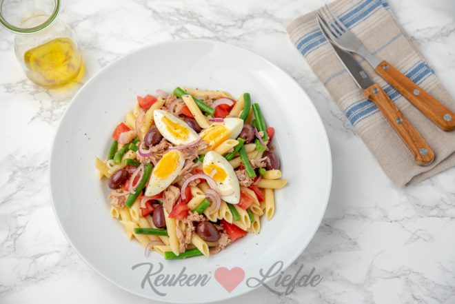 Pastasalade met sperziebonen en tonijn
