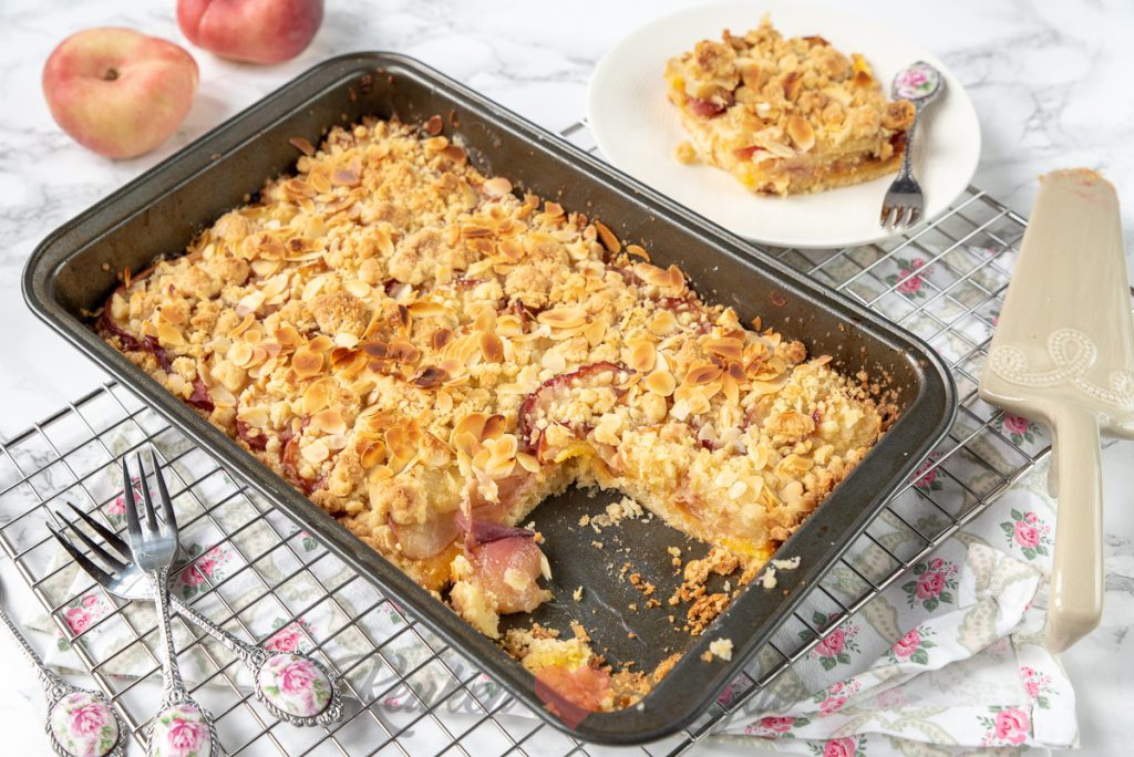 Perzik kruimelkoek met Amaretto