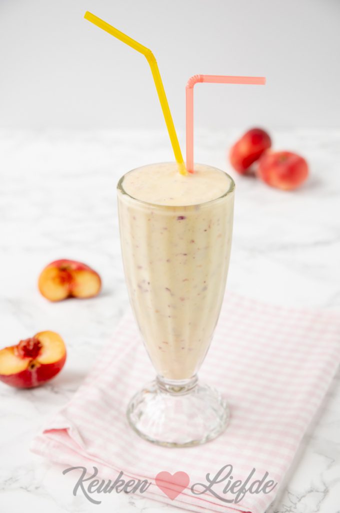 Perzik milkshake