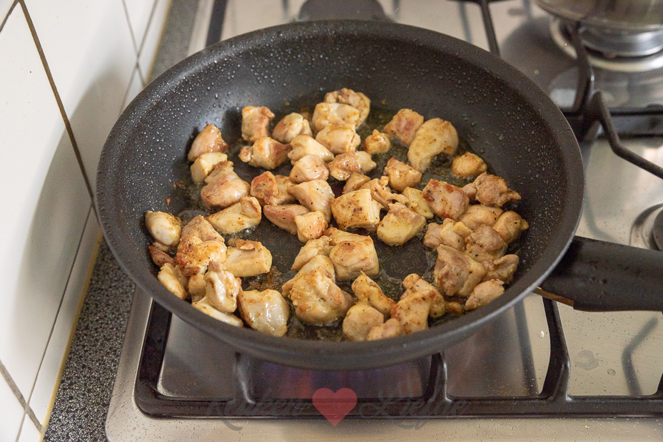 Kip Hawaï met rijst