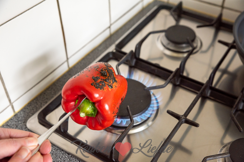 Orzo pastasalade met salami en gegrilde paprika Orzo pastasalade met salami en gegrilde paprika