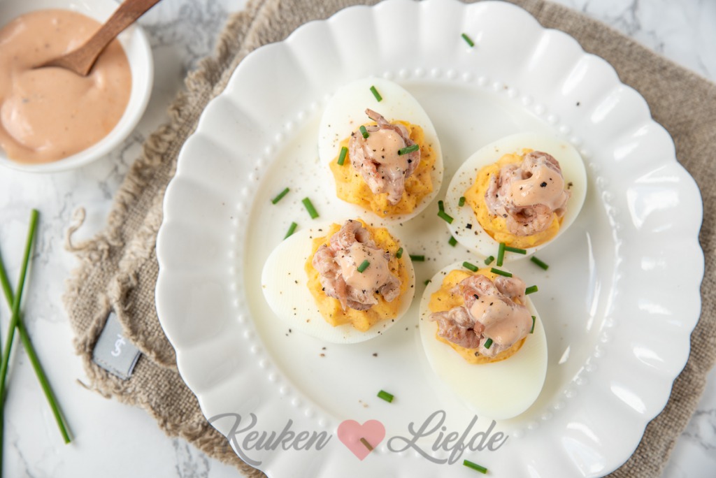 Gevuld ei met Hollandse garnalen en cocktailsaus