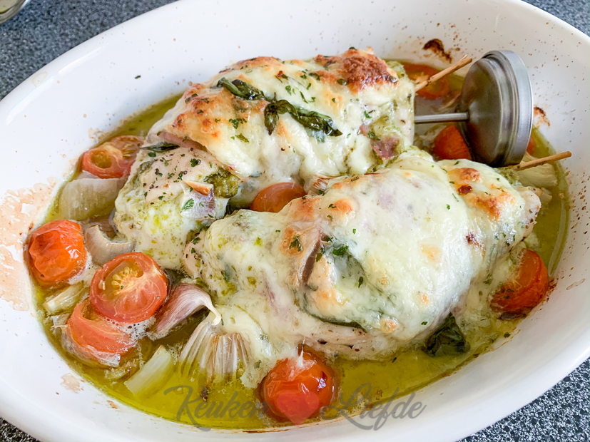 Gevulde kip met pesto en mozzarella Gevulde kip met pesto en mozzarella
