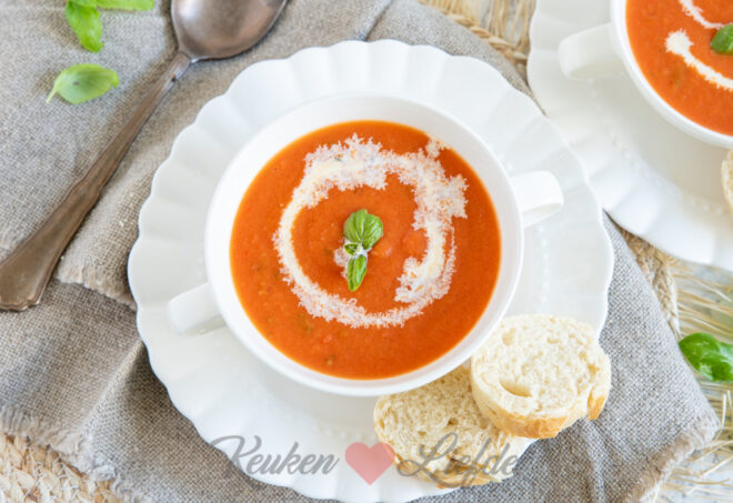 Geroosterde tomatensoep