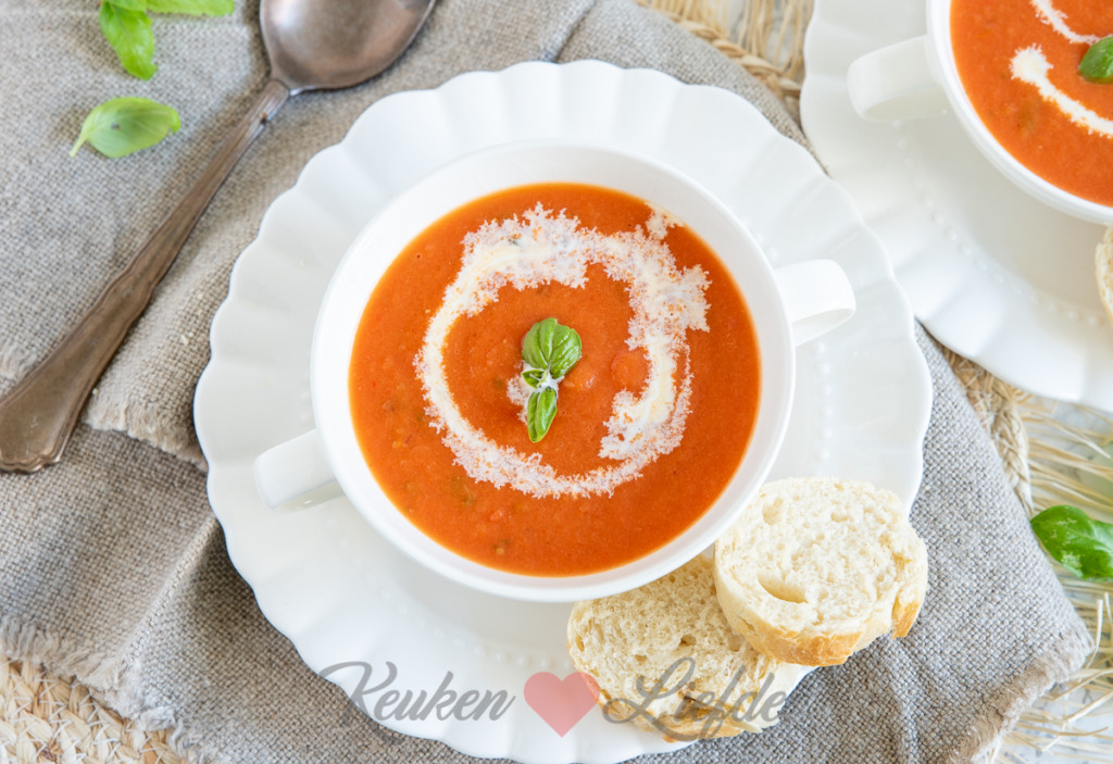 Geroosterde tomatensoep