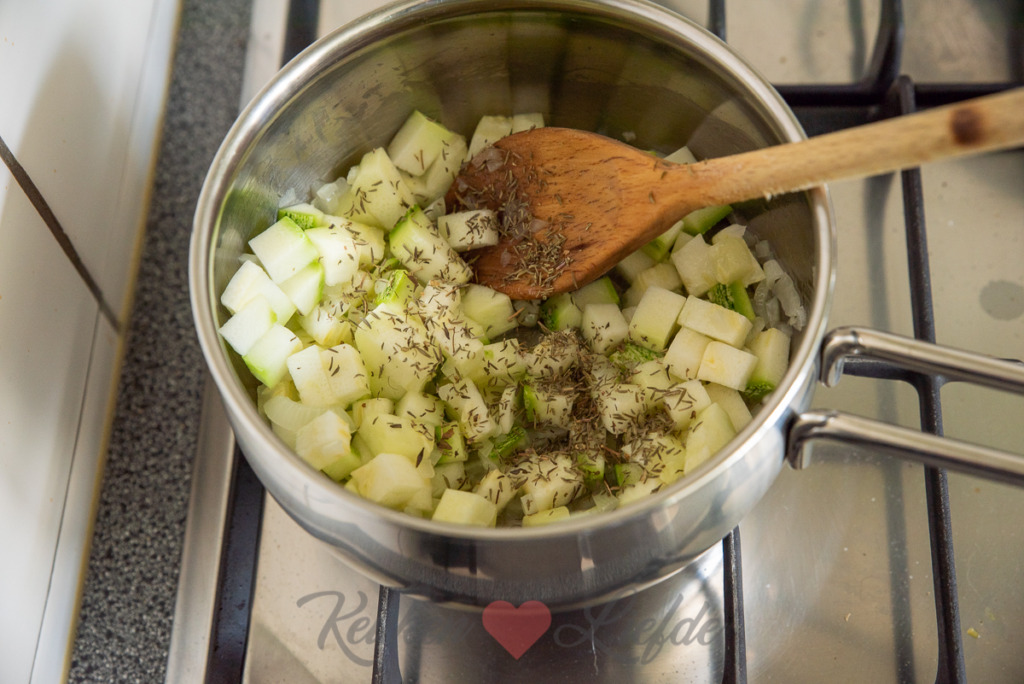 Risotto met courgette, spinazie en pesto