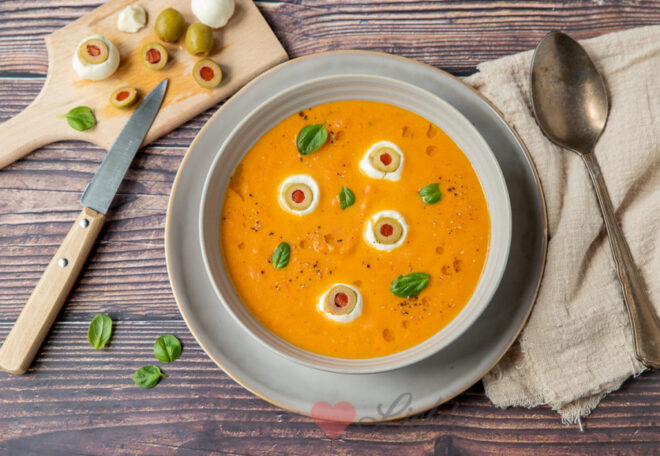 Tomatensoep met oogballetjes