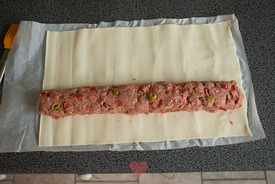 Hartige banketstaaf met gehakt