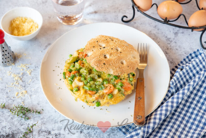 Broodje boerenomelet