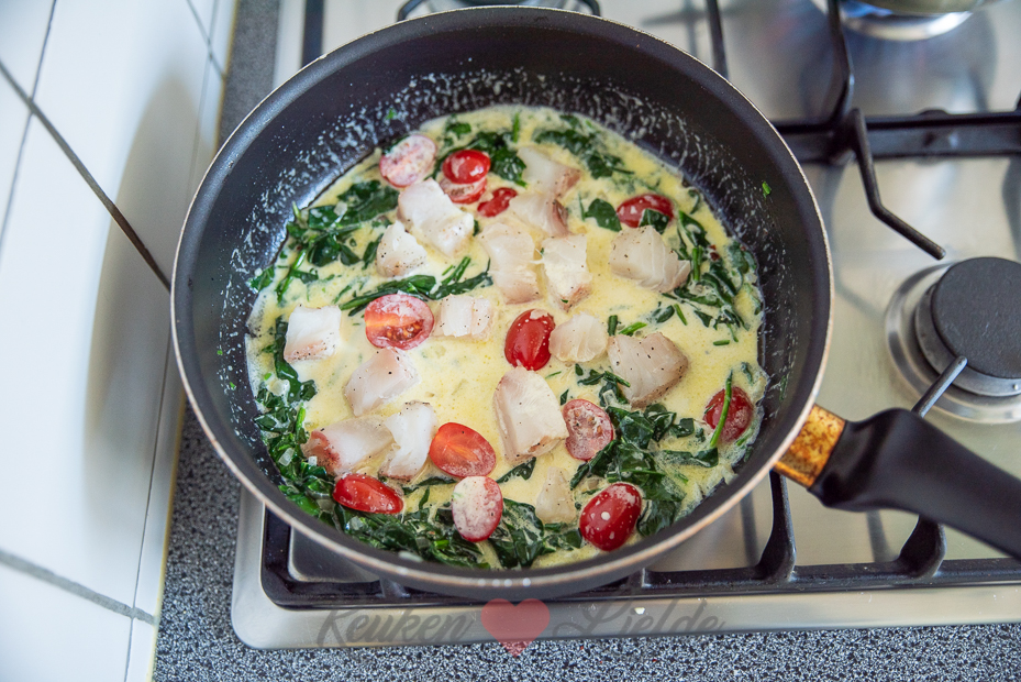 Tagliatelle met romige spinazie en kabeljauw