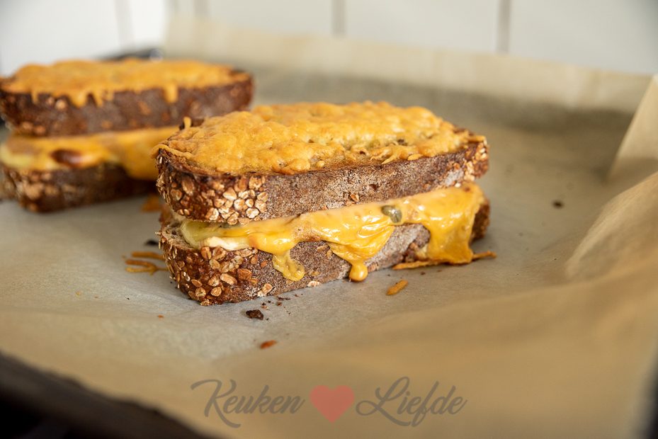 Pittige tuna melt tosti