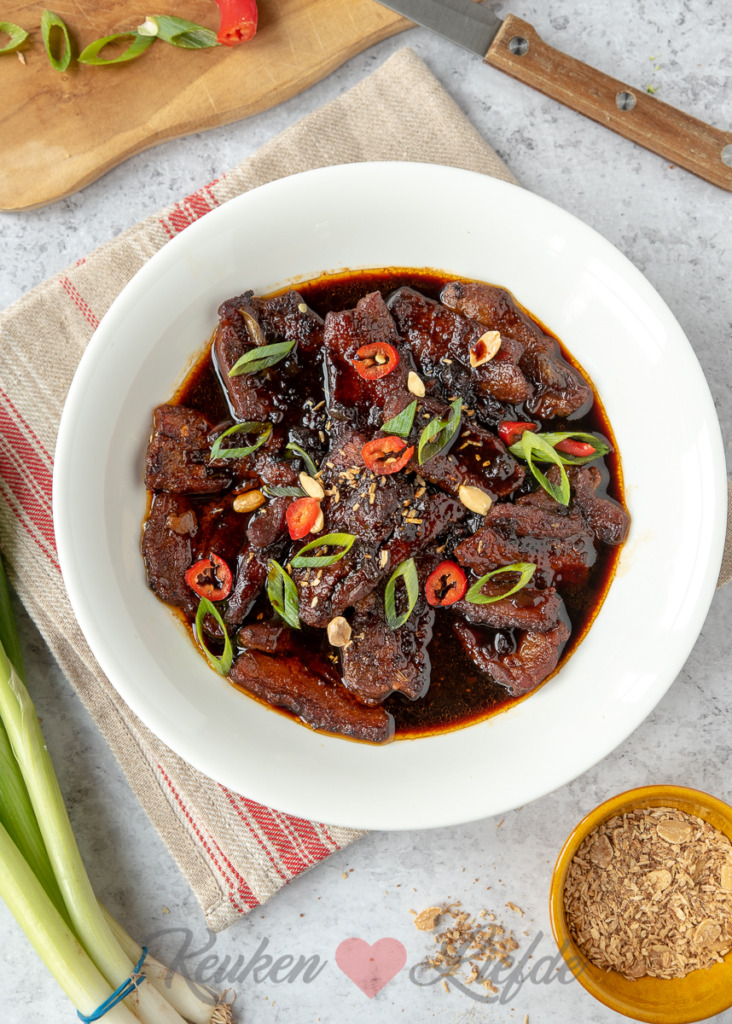 Indische speklapjes in ketjapsaus Indische speklapjes in ketjapsaus