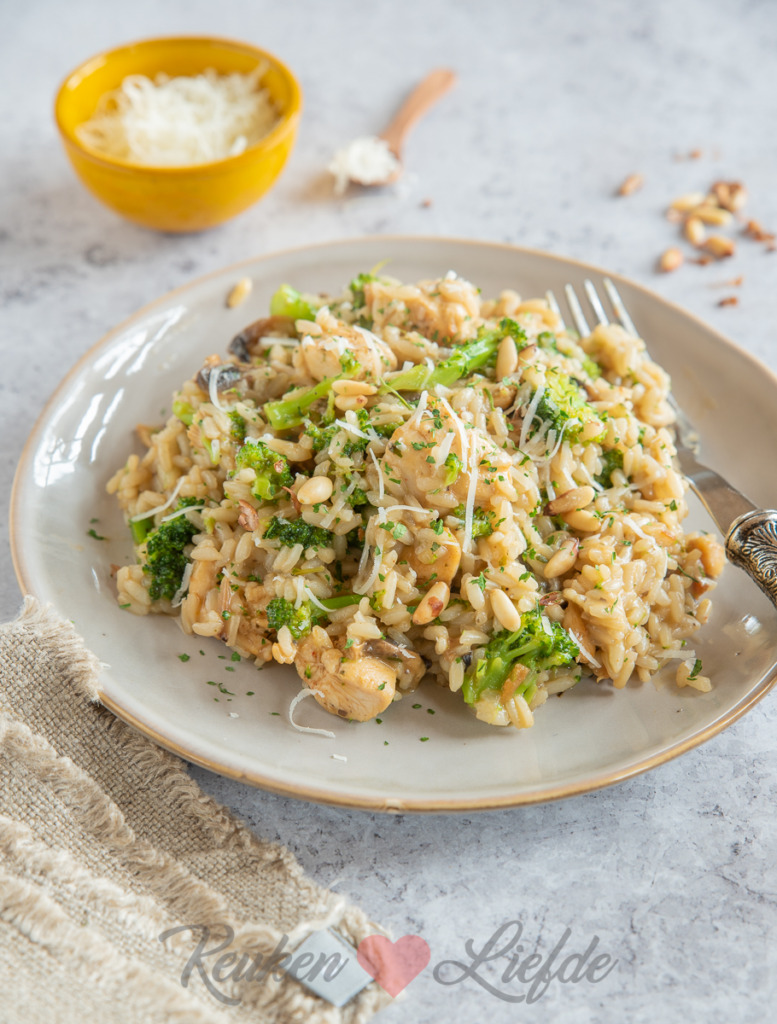 Italiaanse risotto met kip en broccoli Italiaanse risotto met kip en broccoli