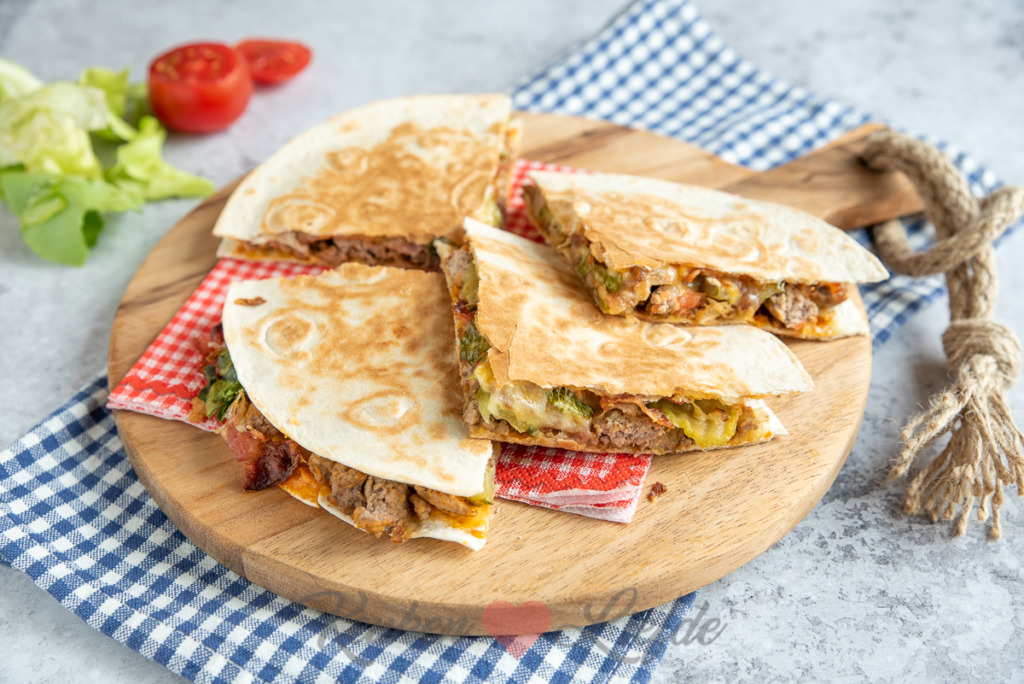 Broodje hamburger quesadilla