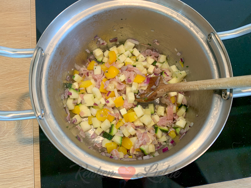 One pot pasta (makkelijk op de camping)