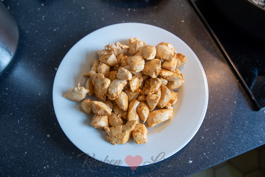 Romige pasta met kip en pompoen