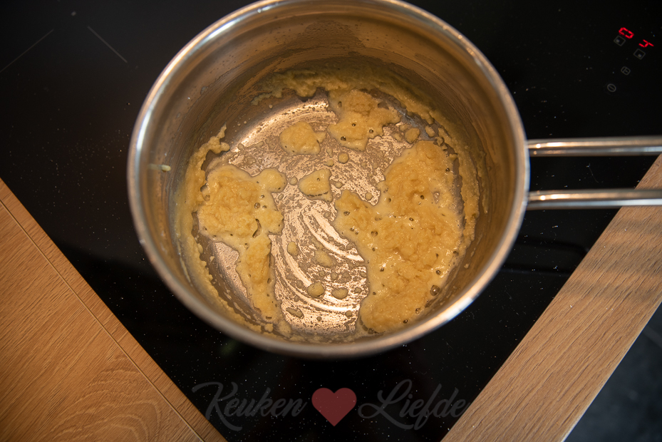 Bloemkoolschotel met vis en kerrieroomsaus Bloemkoolschotel met vis en kerrieroomsaus