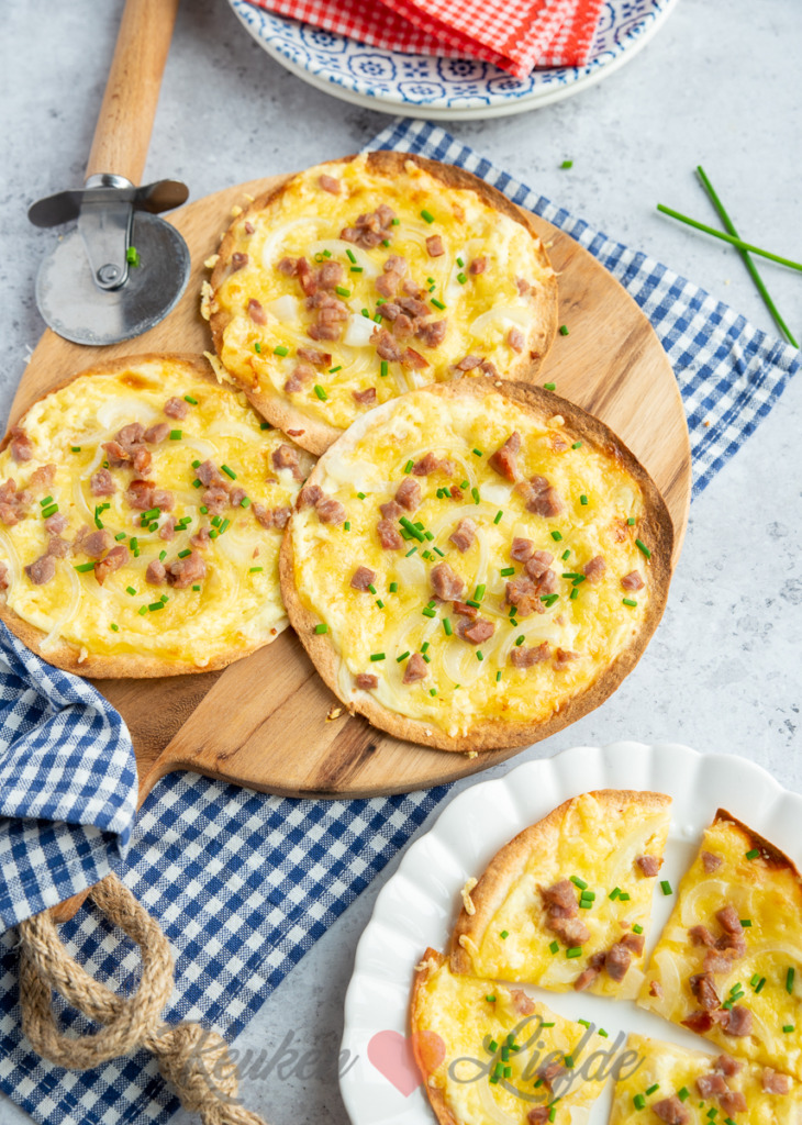 Flammkuchen wraps Flammkuchen wraps