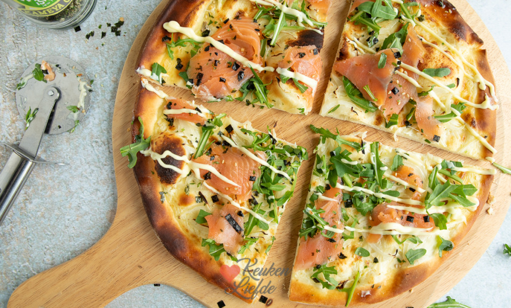 Flammkuchen met zalm
