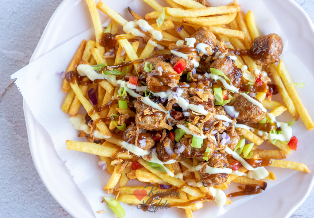 Loaded fries met curryworst Loaded fries met curryworst