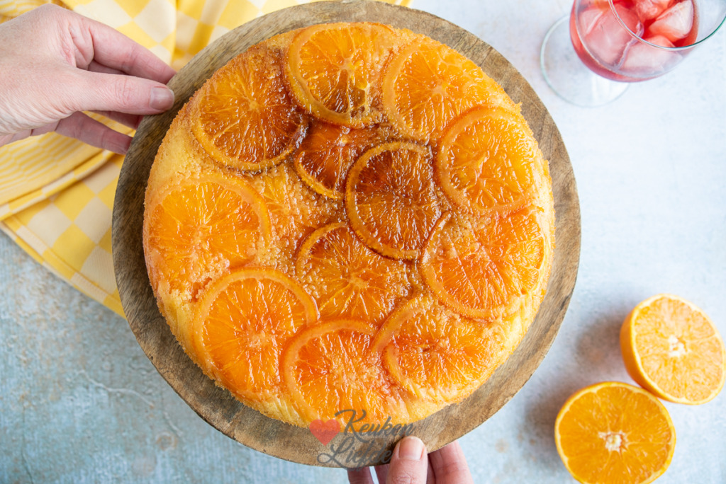 Omgekeerde yoghurttaart met citrus en Campari (uit La vita è dolce)