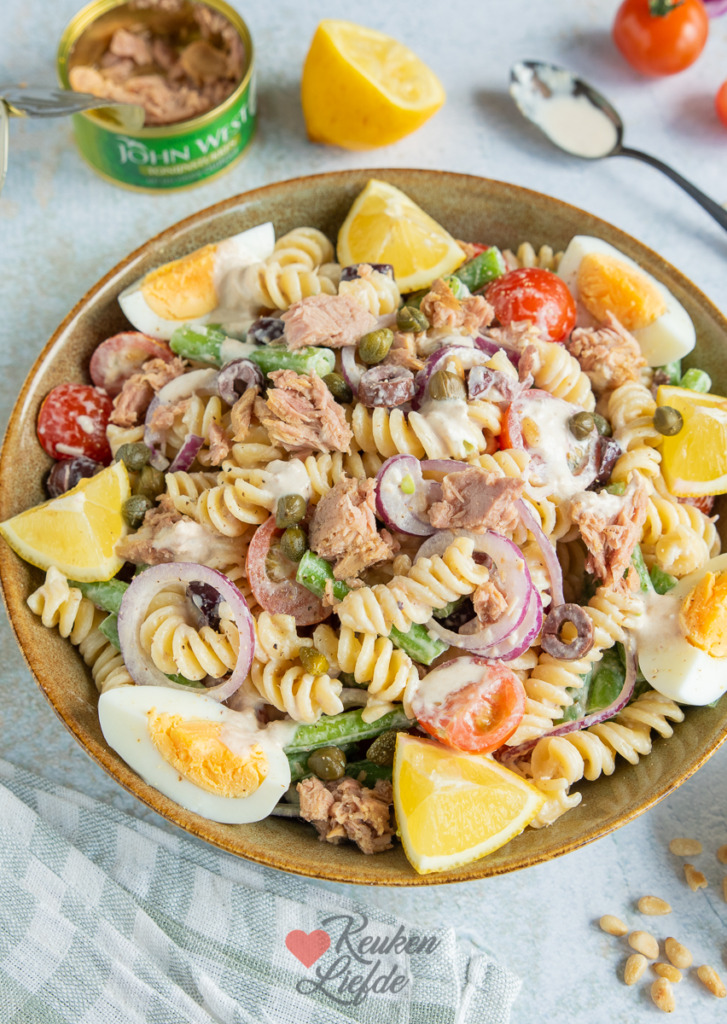Pastasalade met tonijn en sperziebonen Pastasalade met tonijn en sperziebonen