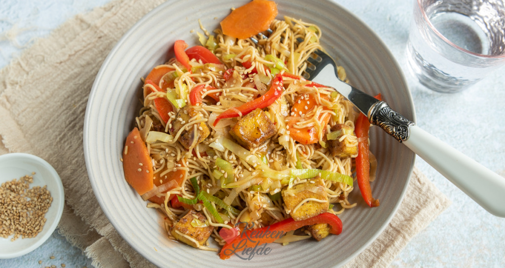 Sweet chili noedels met tofu