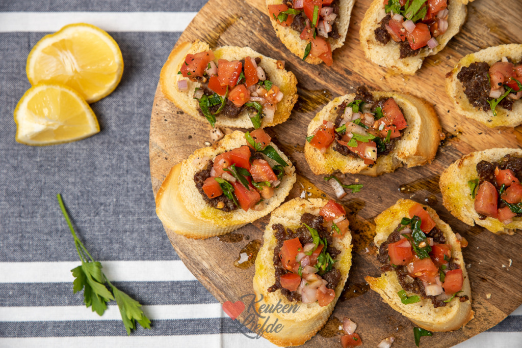 Turkse pizza stokbroodhapjes