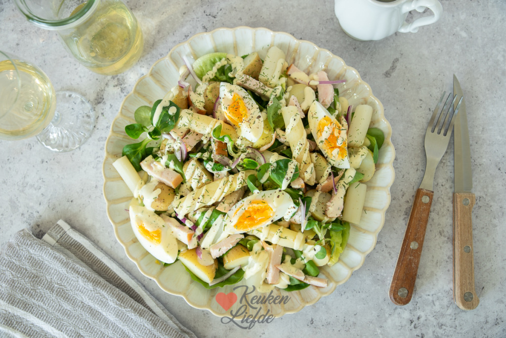 Aspergesalade met krieltjes en kip
